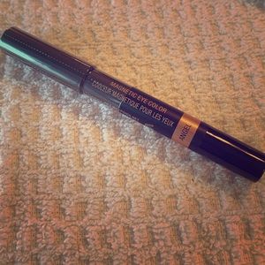 Nudestix magnetic eye color stick